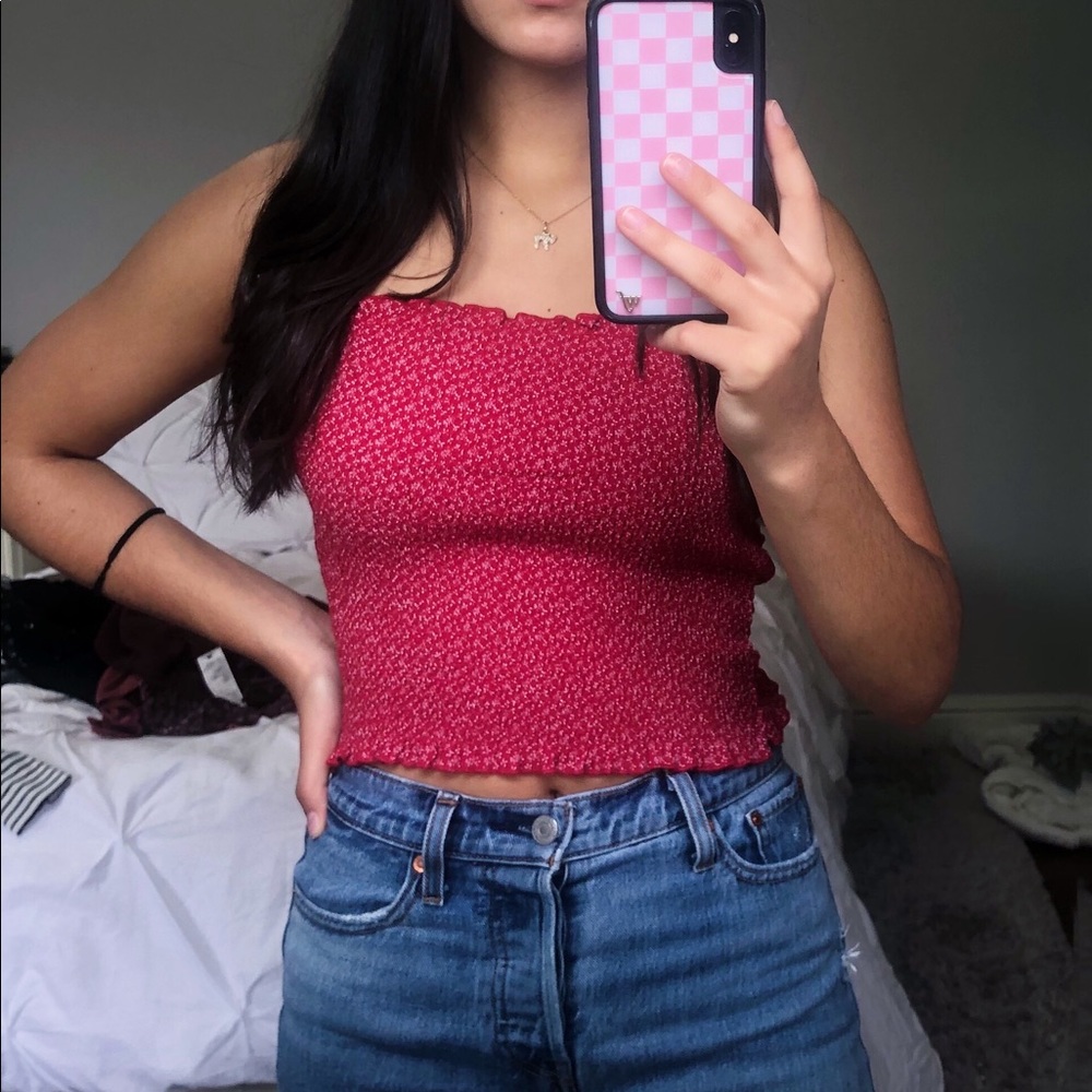 red and white tank top